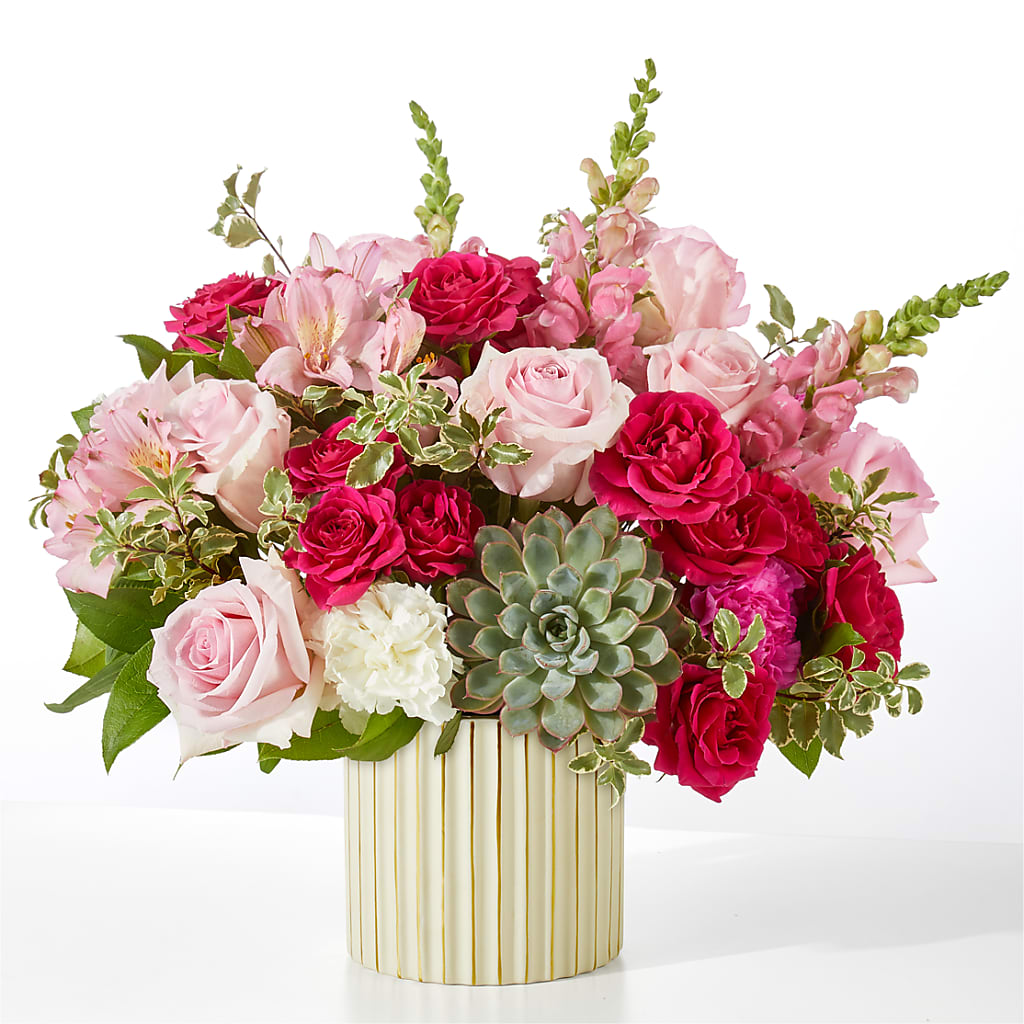 Magenta Musings Bouquet – Best Choice Floral And Landscape, Hortonville WI