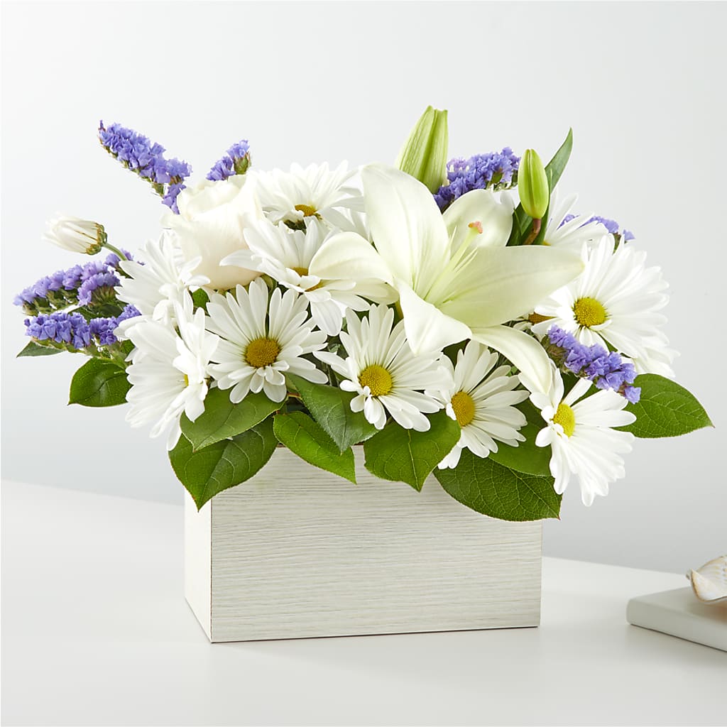 Beyond Blue Box Bouquet – Best Choice Floral And Landscape, Hortonville WI