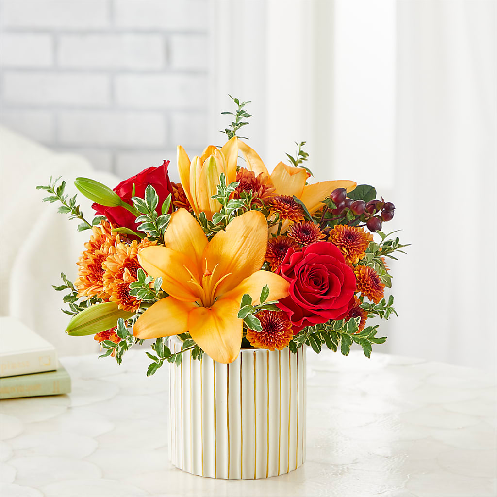 Scarlet Skies Bouquet – Best Choice Floral And Landscape, Hortonville WI