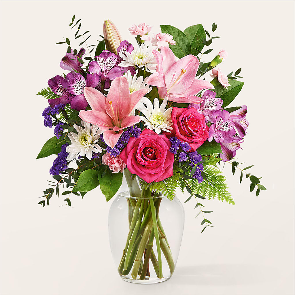 Lace & Pearls Bouquet – Best Choice Floral And Landscape, Hortonville WI