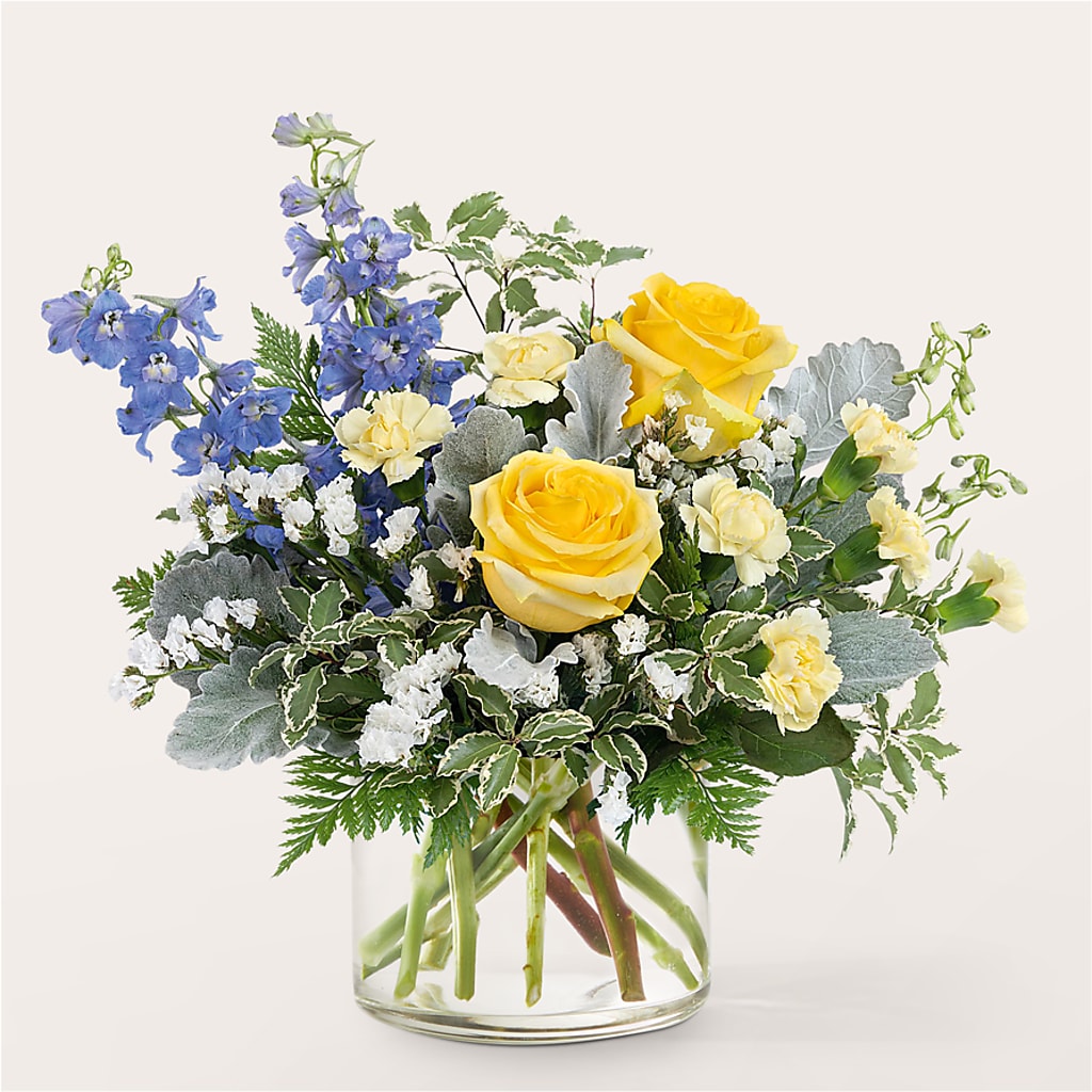 Butterfly Wings Bouquet – Best Choice Floral And Landscape, Hortonville WI