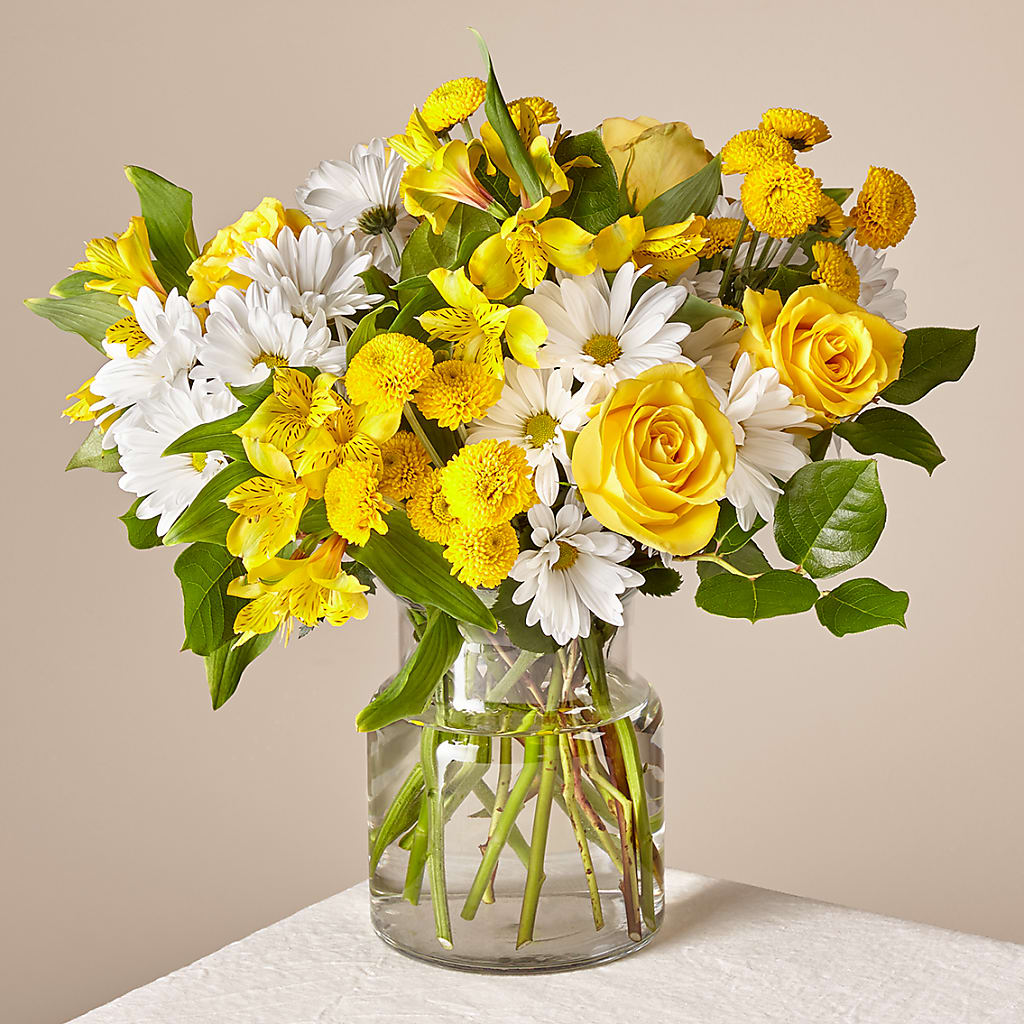 Sunny Sentiments Bouquet – Best Choice Floral And Landscape, Hortonville WI
