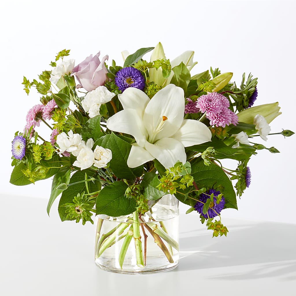 April Showers Bouquet – Best Choice Floral And Landscape, Hortonville WI
