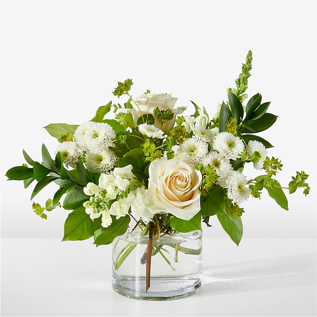 Hint of Vanilla Bouquet – Best Choice Floral And Landscape, Hortonville WI