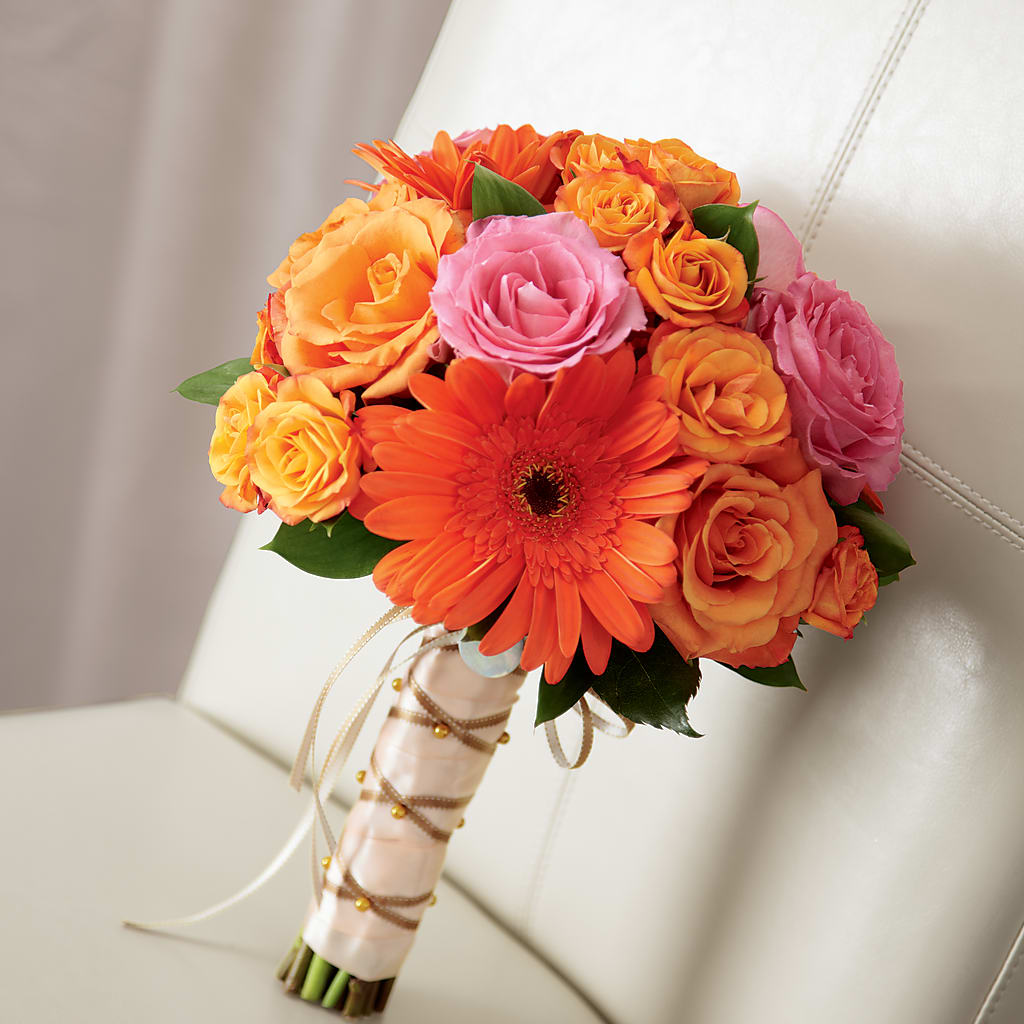 Lifetime of Love Bouquet – Best Choice Floral And Landscape, Hortonville WI