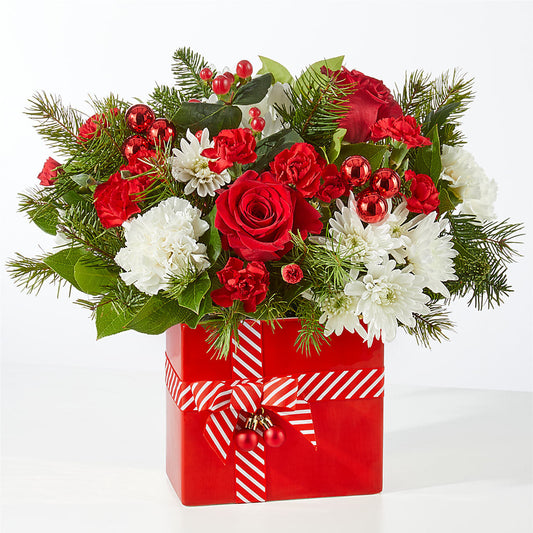 Presents Under the Tree Bouquet –  Best Choice Floral And Landscape, Hortonville WI