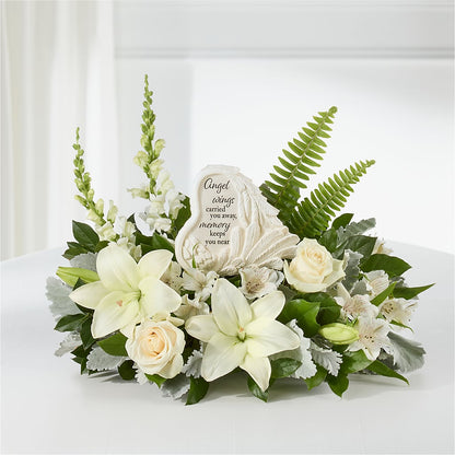 Holding You Close Arrangement –  Best Choice Floral And Landscape, Hortonville WI