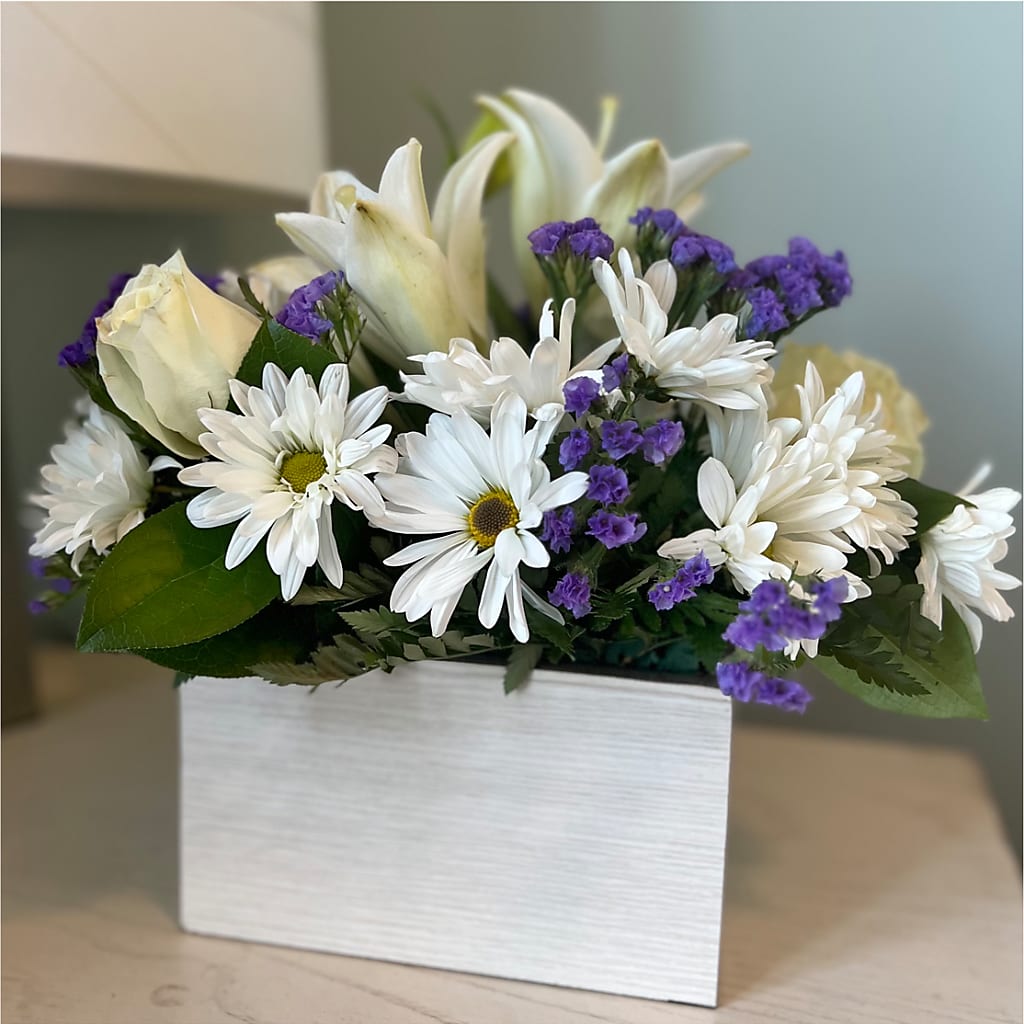 Beyond Blue Box Bouquet –  Best Choice Floral And Landscape, Hortonville WI