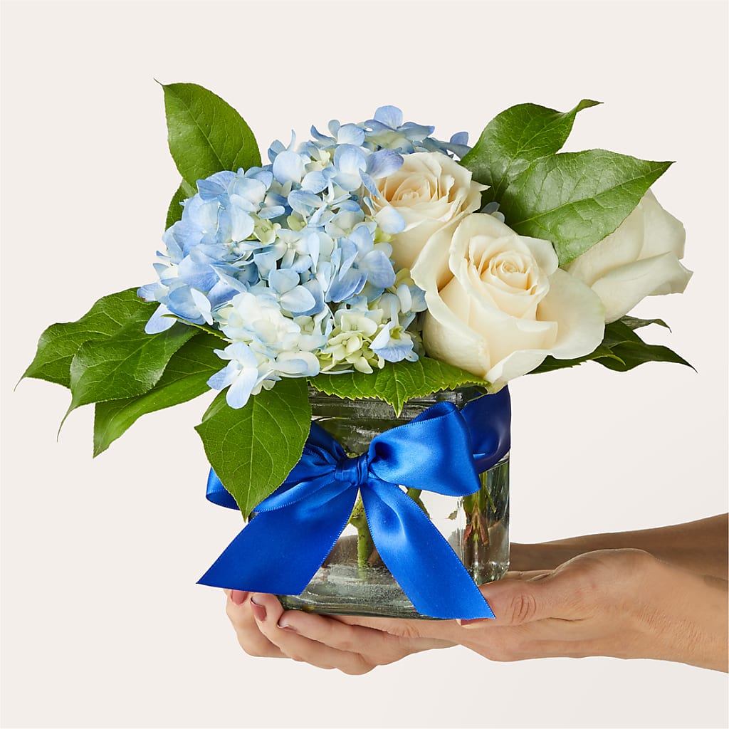 Sky Blue Delight Bouquet –  Best Choice Floral And Landscape, Hortonville WI