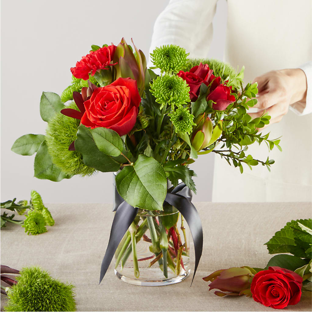 Heritage Kindle – A Florist Original –  Best Choice Floral And Landscape, Hortonville WI