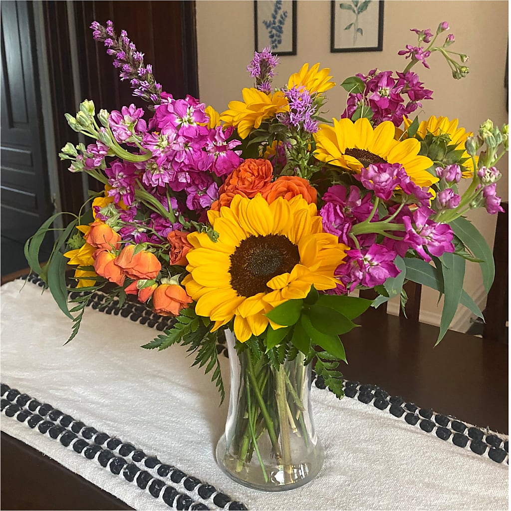 Rays of Life Bouquet –  Best Choice Floral And Landscape, Hortonville WI