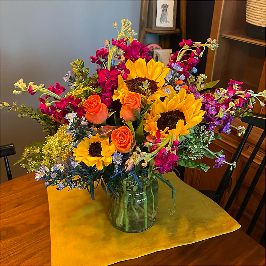 Rays of Life Bouquet –  Best Choice Floral And Landscape, Hortonville WI