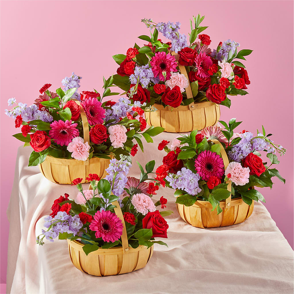 Pink Picnic Basket –  Best Choice Floral And Landscape, Hortonville WI