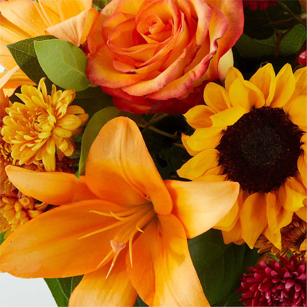 Grateful Centerpiece –  Best Choice Floral And Landscape, Hortonville WI