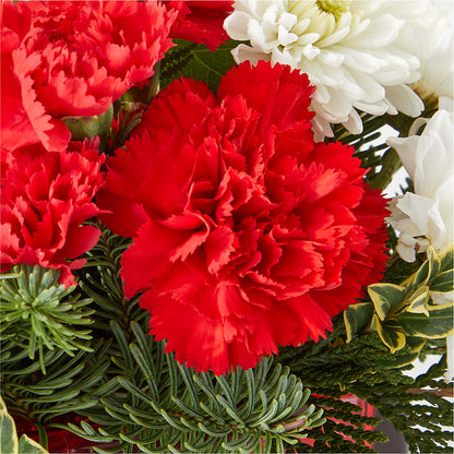 Christmas Market Bouquet –  Best Choice Floral And Landscape, Hortonville WI