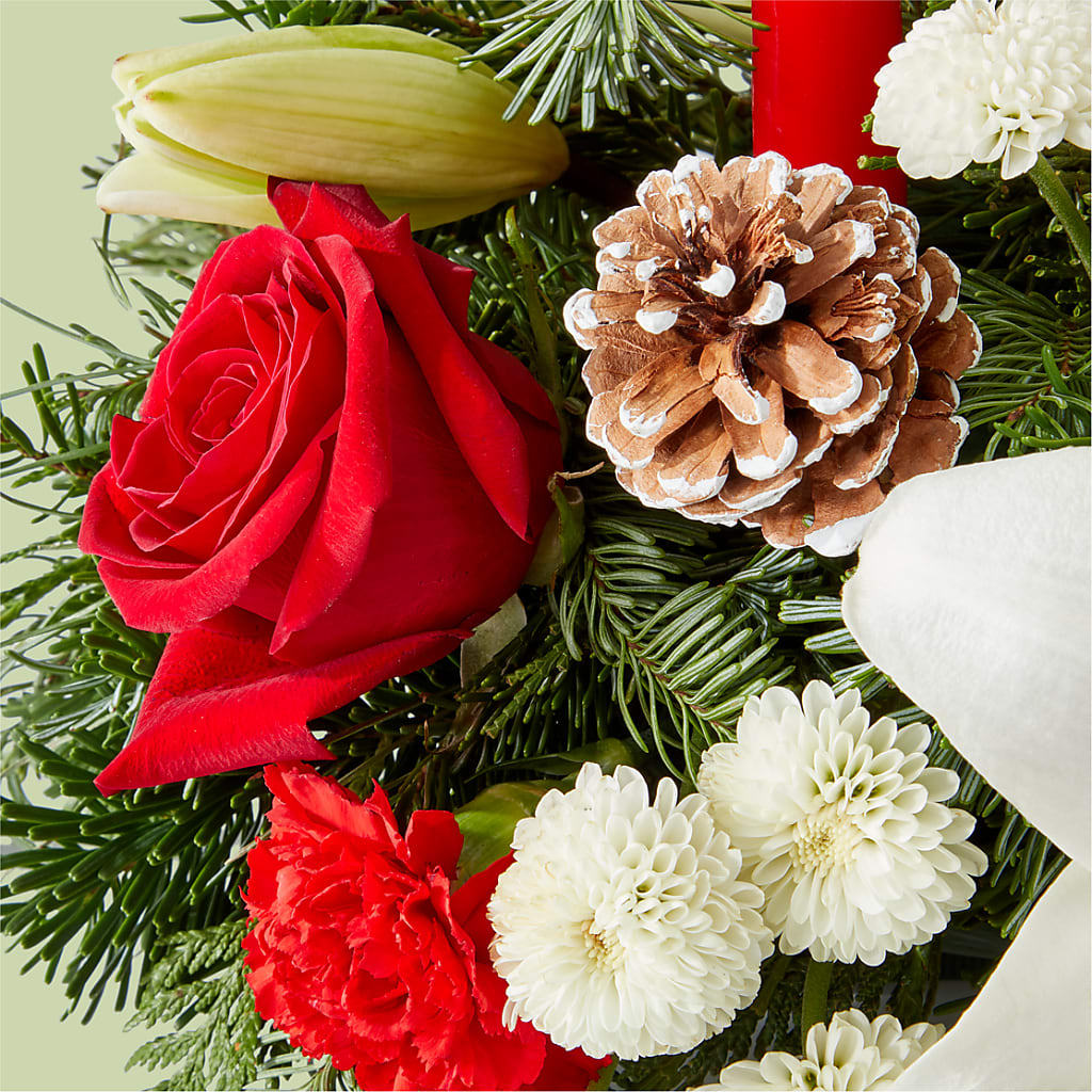 Seasonal Festivities Centerpiece –  Best Choice Floral And Landscape, Hortonville WI