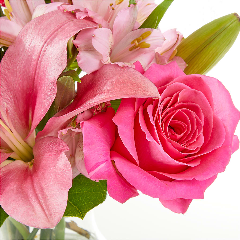 Lots of Love Bouquet –  Best Choice Floral And Landscape, Hortonville WI