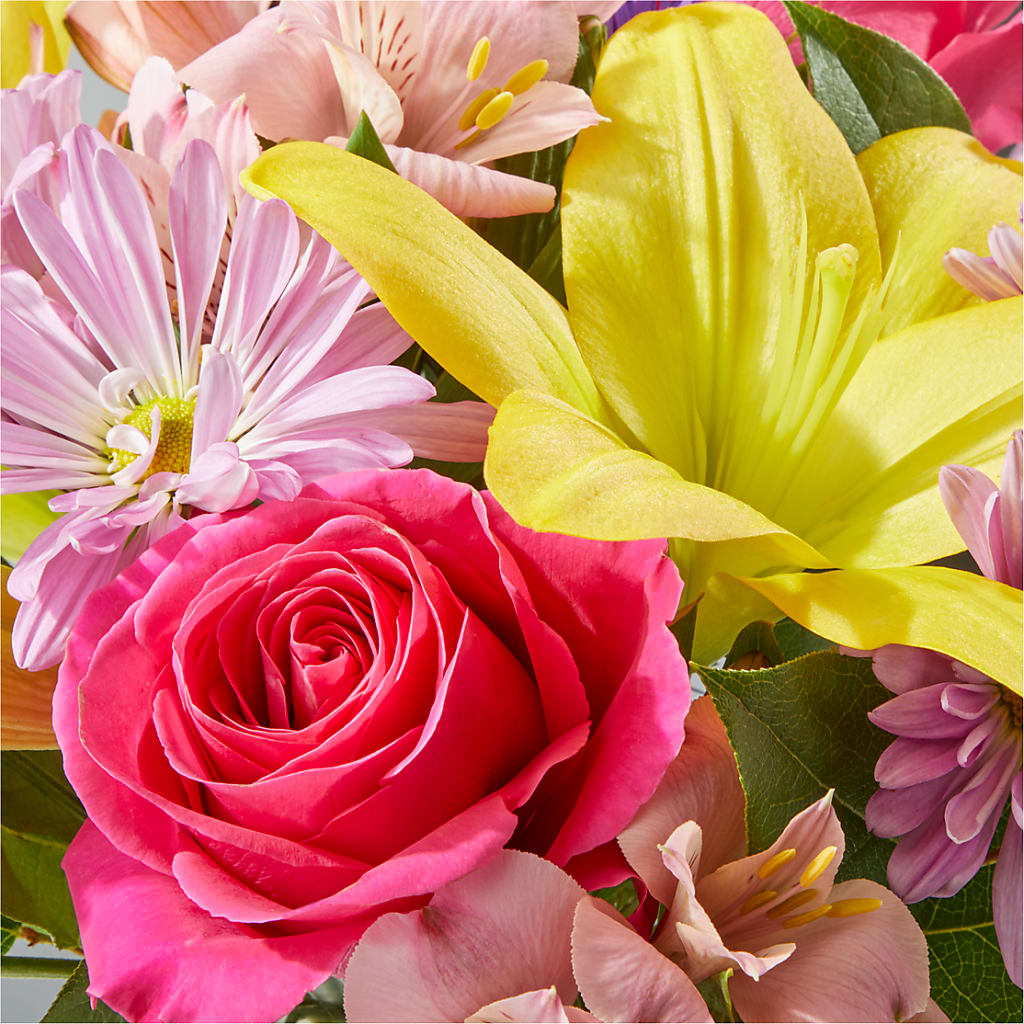 Sprinkles Bouquet –  Best Choice Floral And Landscape, Hortonville WI