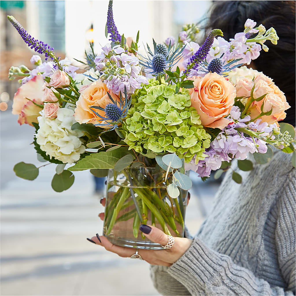 Porch Swing Bouquet –  Best Choice Floral And Landscape, Hortonville WI