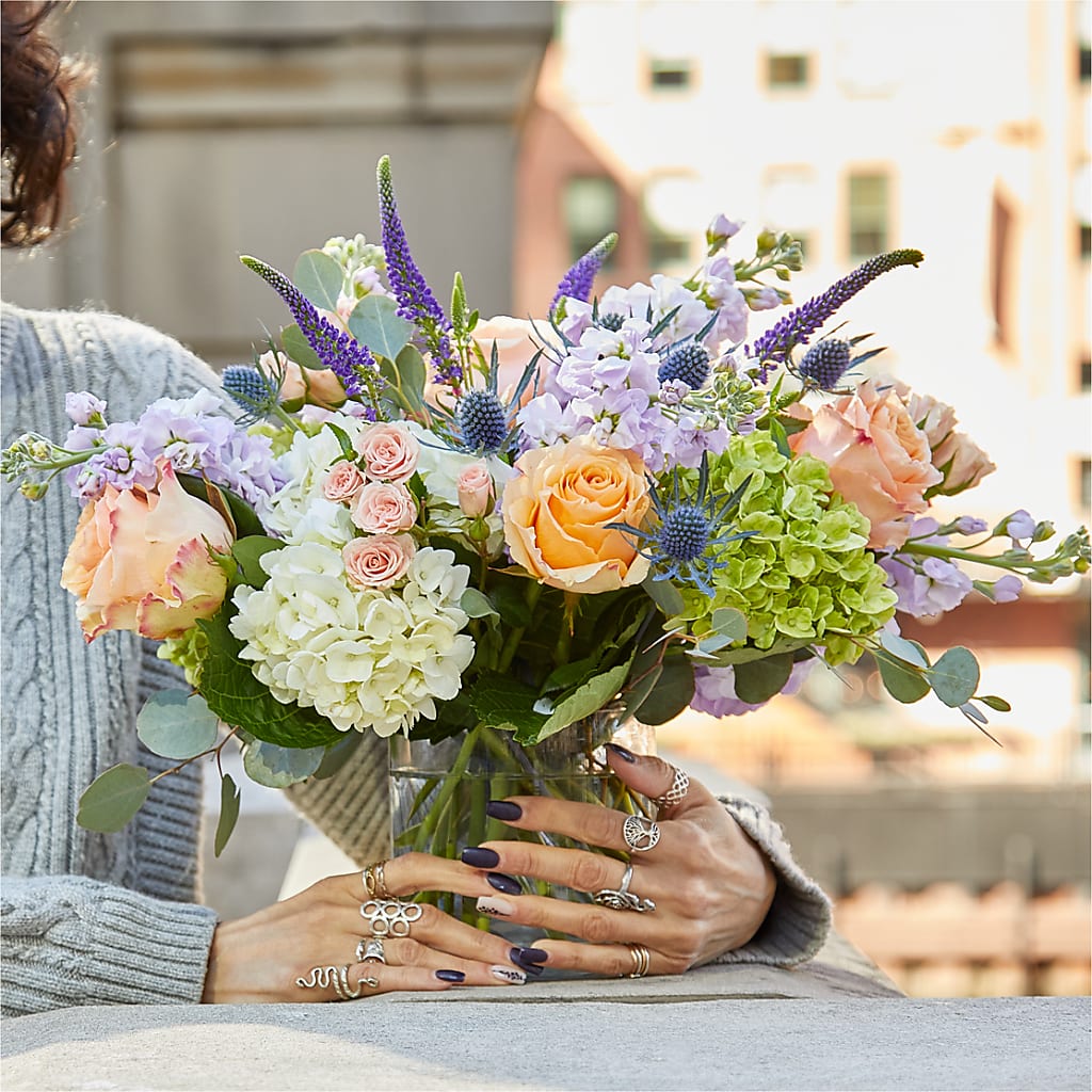 Porch Swing Bouquet –  Best Choice Floral And Landscape, Hortonville WI