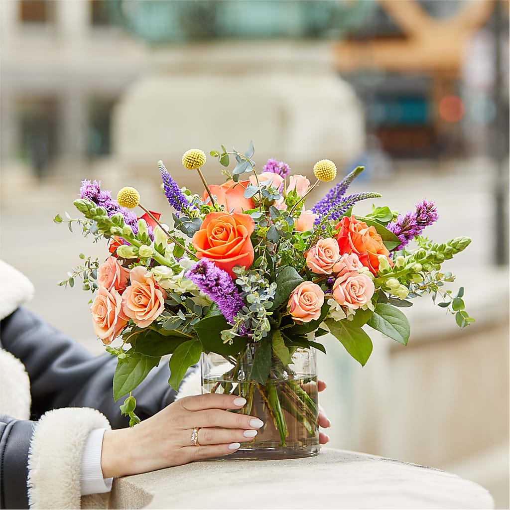 The Standout Bouquet –  Best Choice Floral And Landscape, Hortonville WI