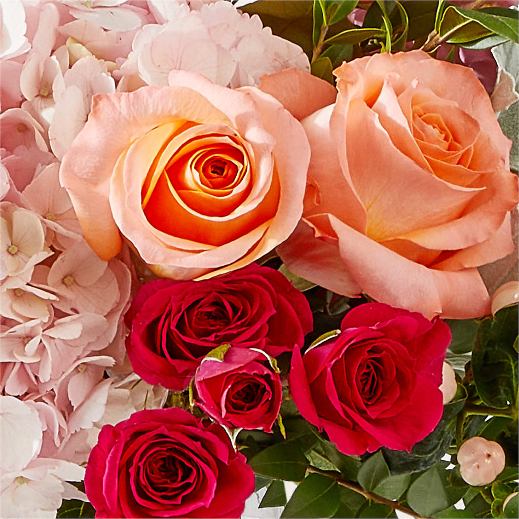 Glitz & Glam Bouquet –  Best Choice Floral And Landscape, Hortonville WI