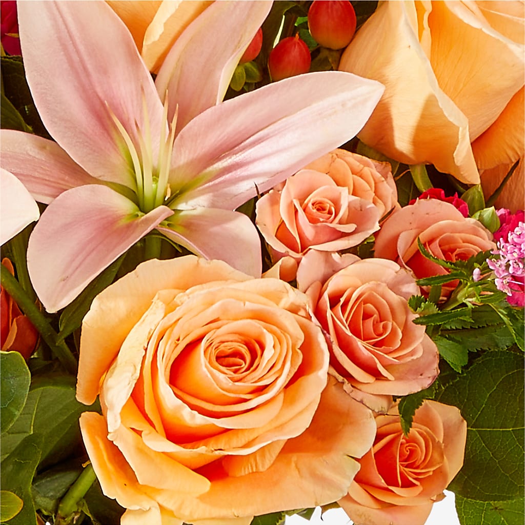 Bisous Bouquet –  Best Choice Floral And Landscape, Hortonville WI