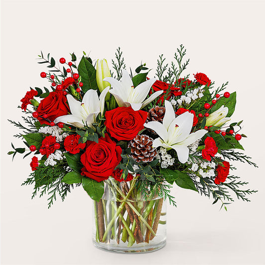 Best in Snow Bouquet –  Best Choice Floral And Landscape, Hortonville WI